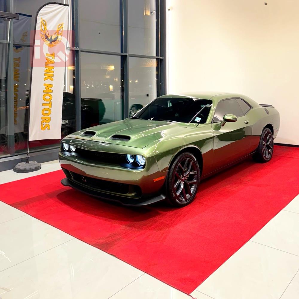 Dodge Challenger